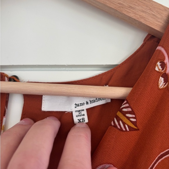 June & Hudson Floral Midi Dress - Picture 2 of 3